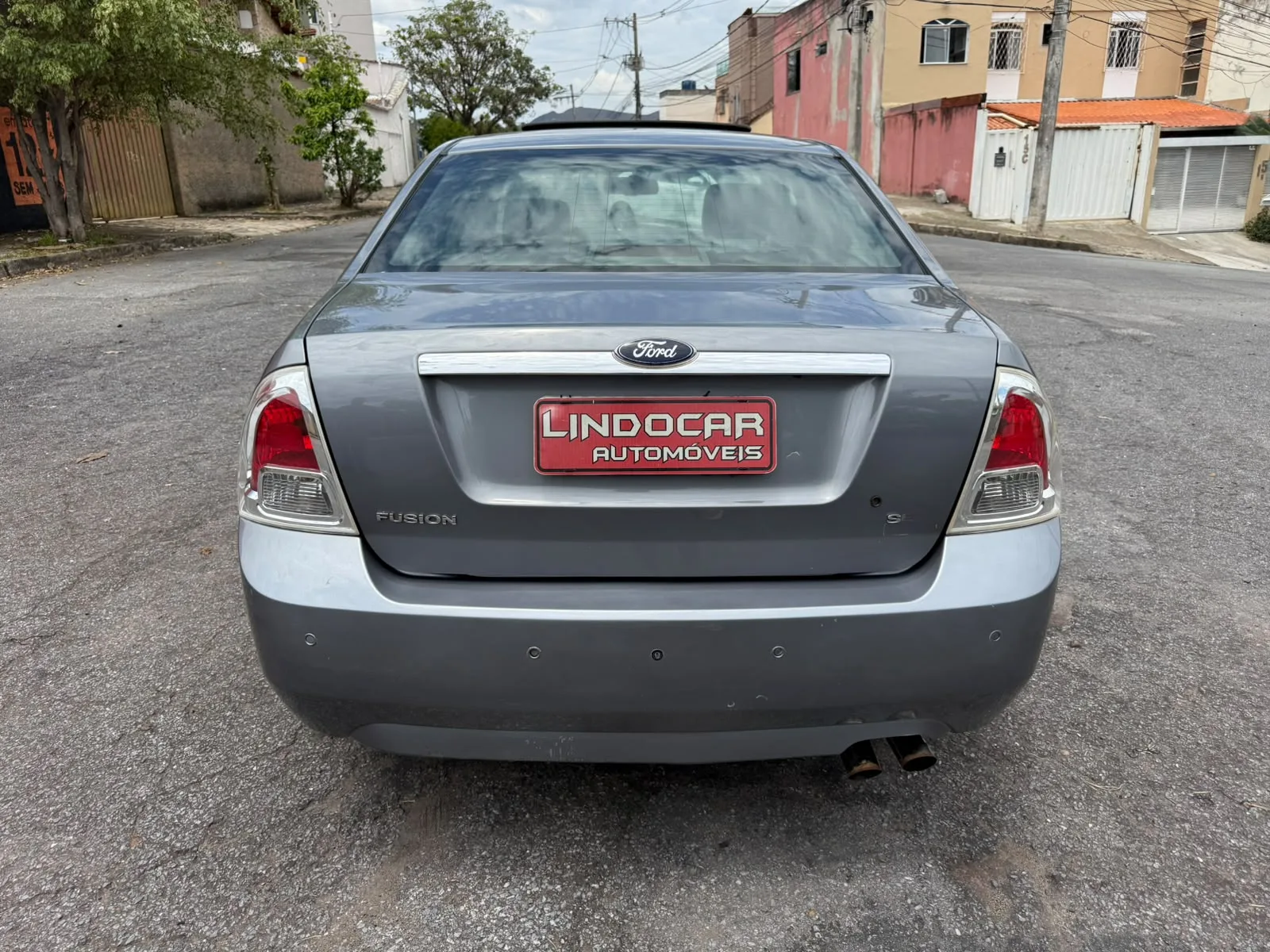 Ford Fusion — foto 7