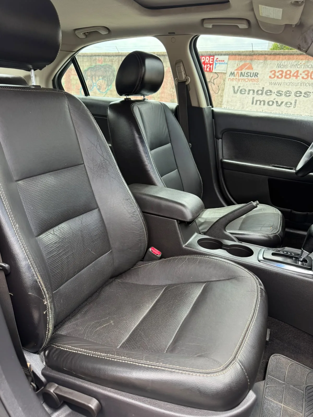 Ford Fusion — foto 12