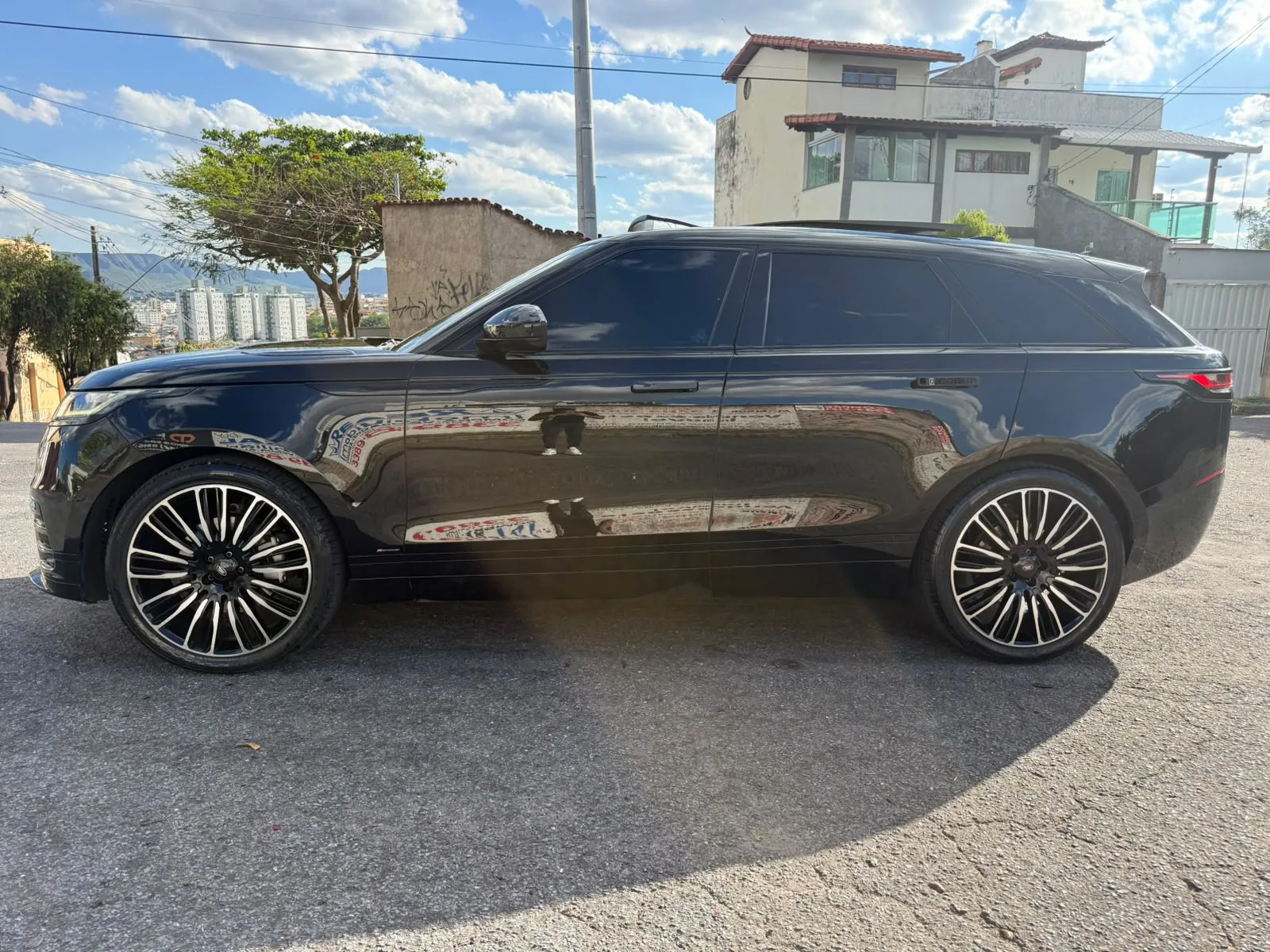 Land Rover VELAR — foto 7