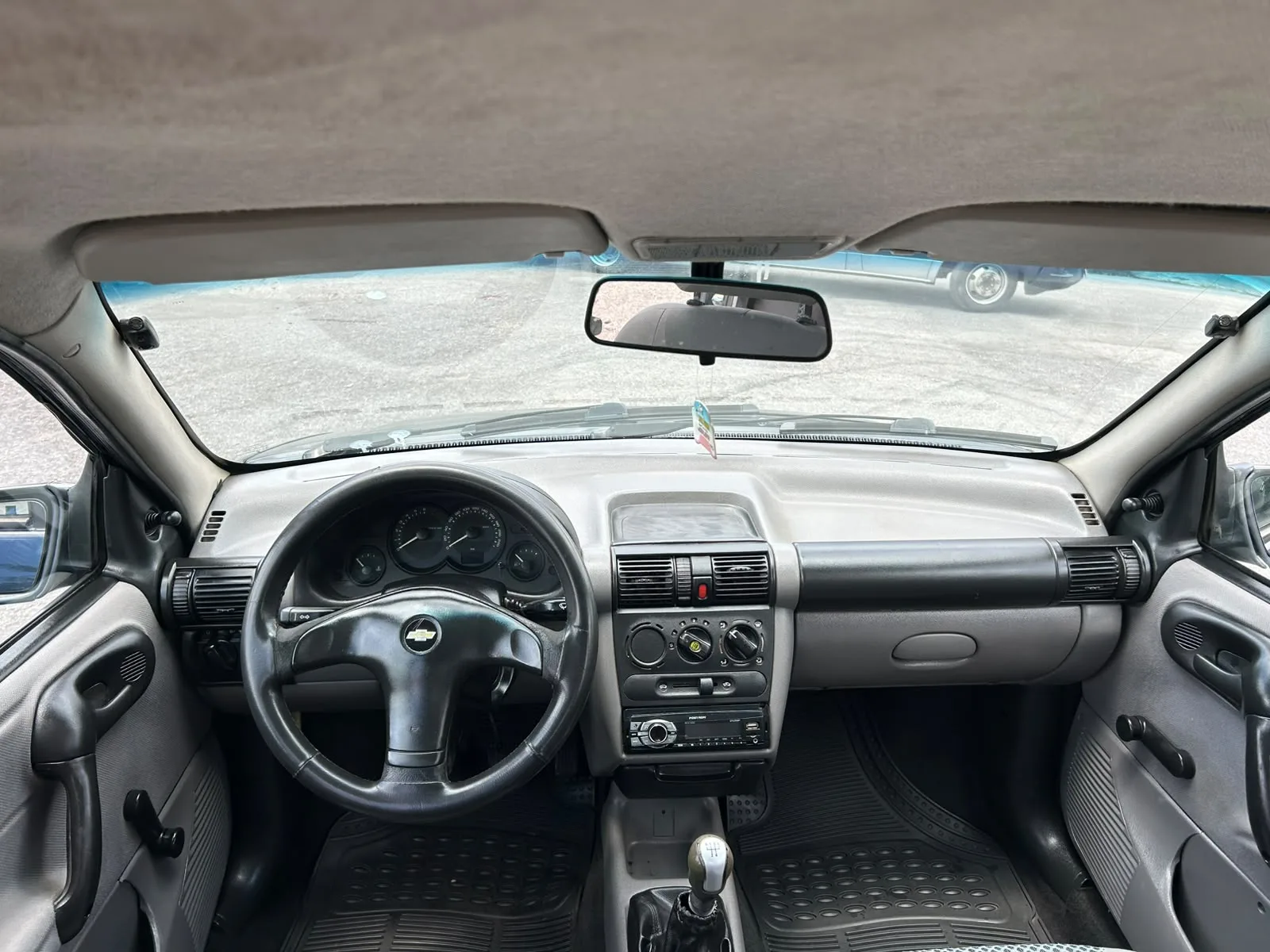 Chevrolet Classic — foto 12