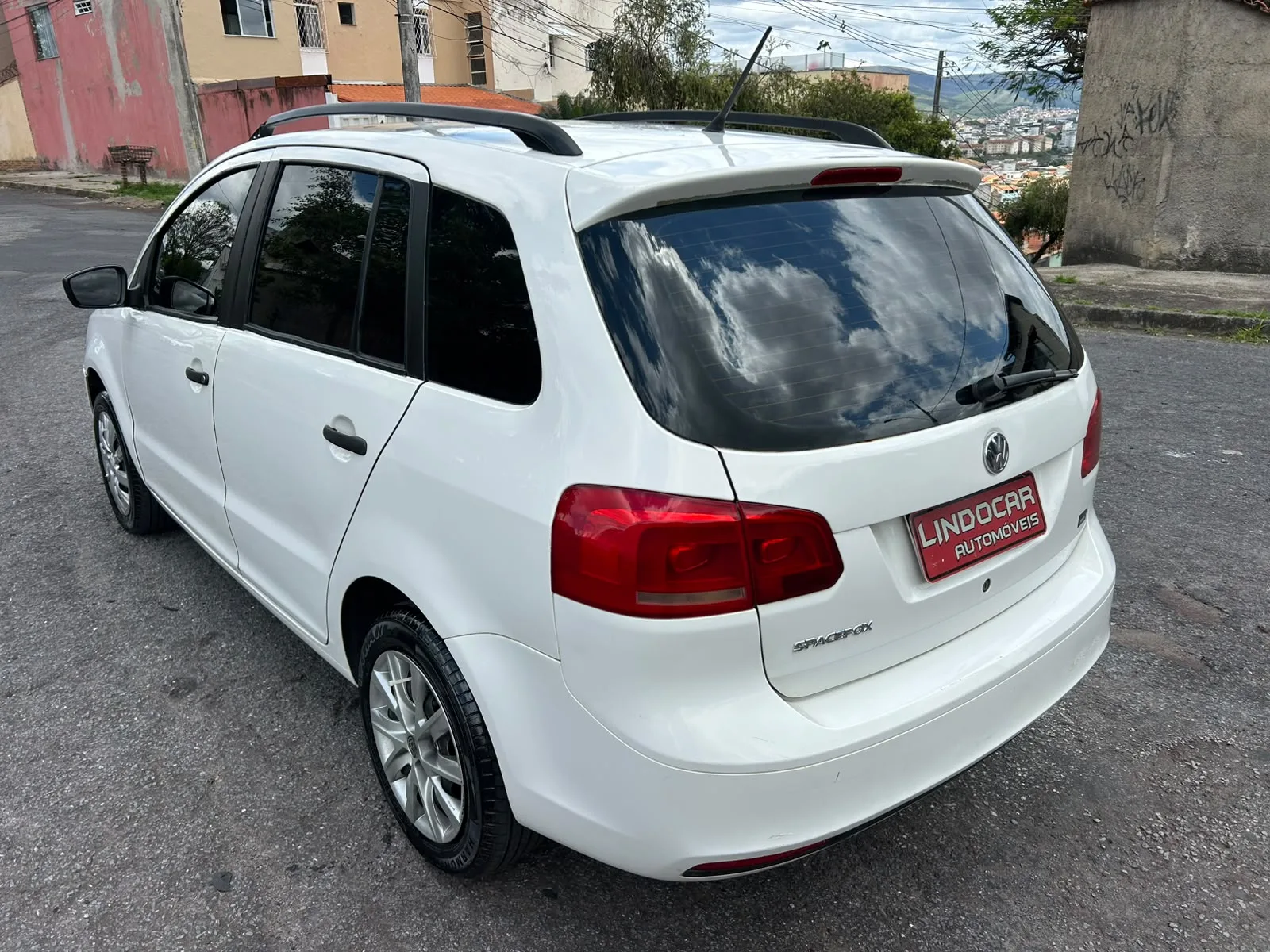Volkswagen Spacefox — foto 5