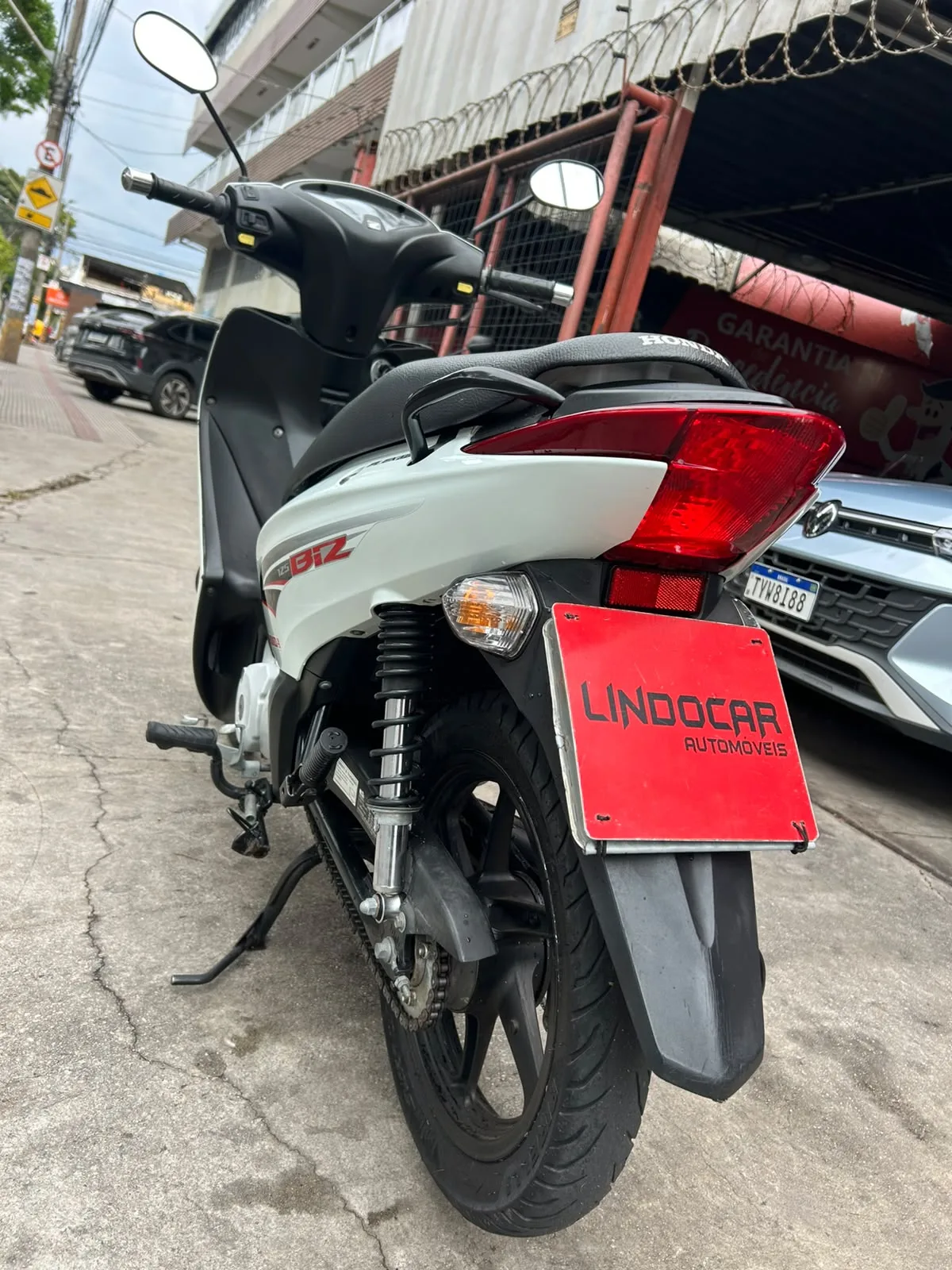 Honda Biz — foto 4